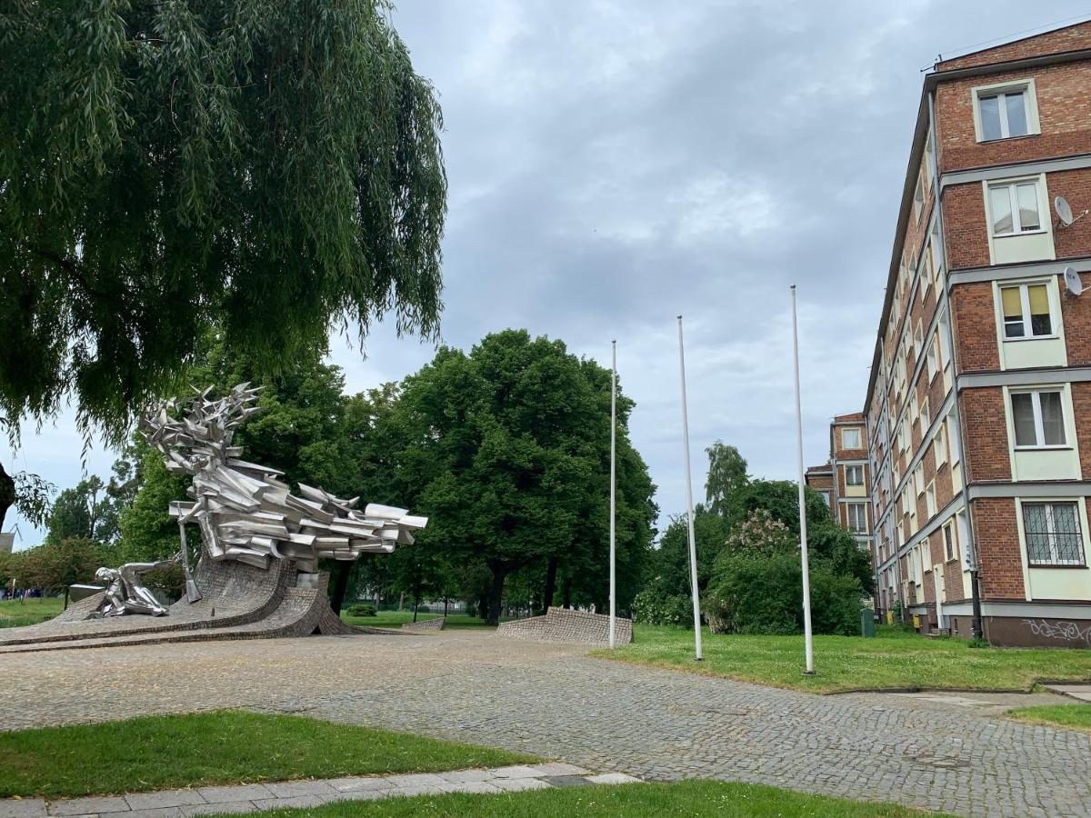 Wolnej Polski Gdańsk Extérieur photo